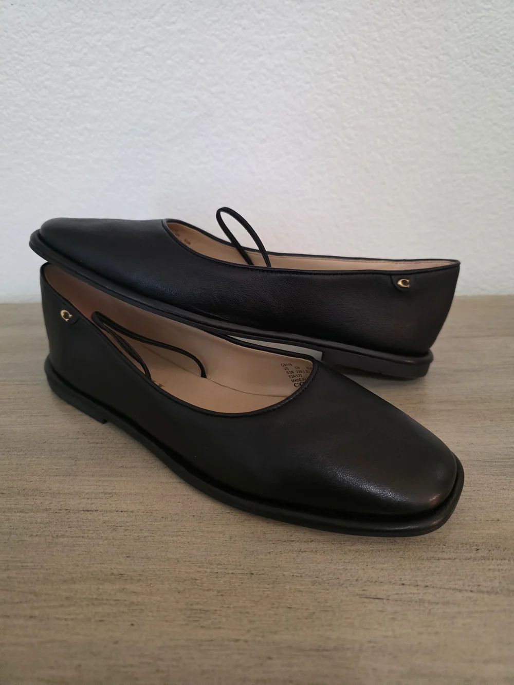 Coach Classic Black Leather Mary Jane Flats Size 5.5